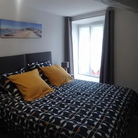Appartement Douar Armor-Le 28 à Dinan Extérieur photo