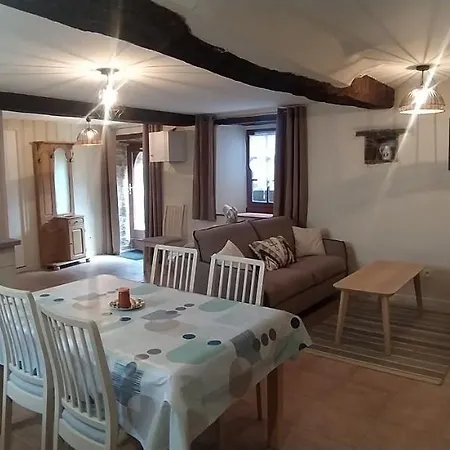 Appartement Douar Armor-Le 28 à Dinan Extérieur photo